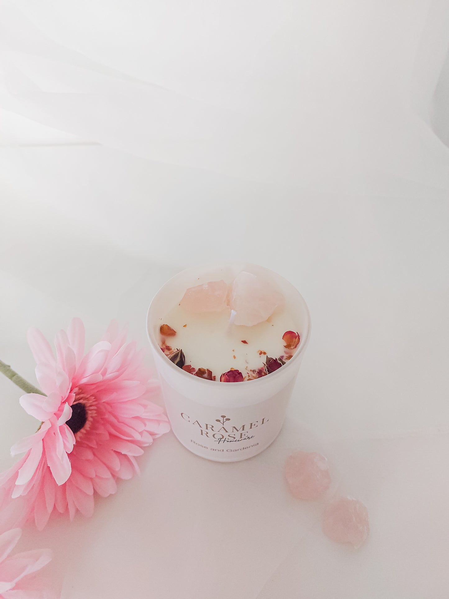 Rose Quartz Botanical Candle in Rose and Gardenia