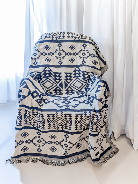 Zahara Black and white Two-way Aztec Tapestry Throw Blanket