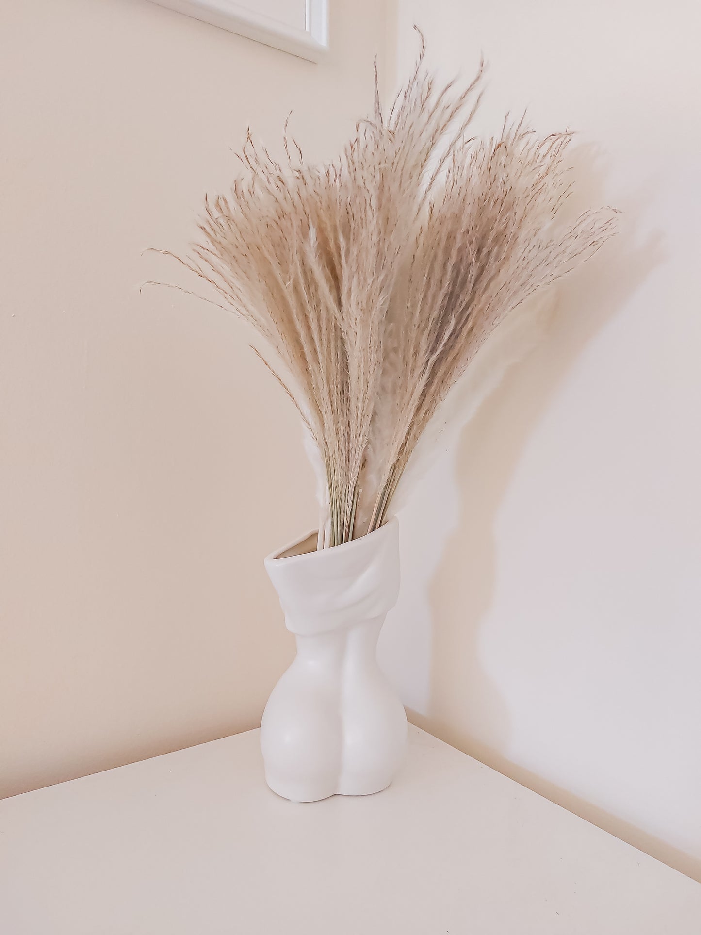 The Masterpiece Vase In White