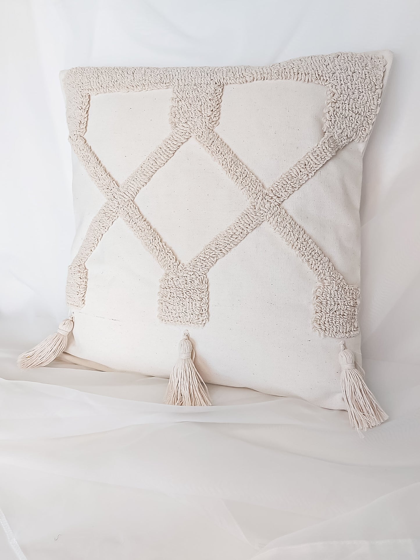 Kaya Beige Cushion Cover